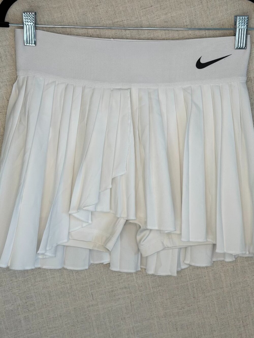 Nike Dri-FIT Black Pleated Tennis Skort Size S Built-In Shorts